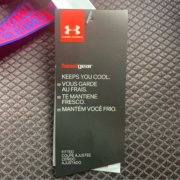 Under Armour Youth HeatGear Armour Printed Novelty Sports Bra, size Medium - Picture 7 of 8